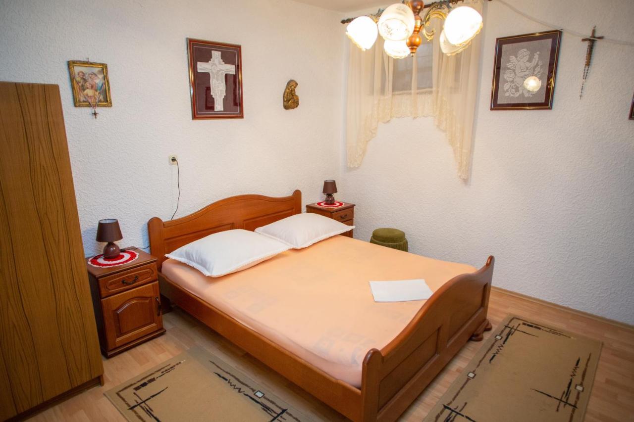 Zubovići Apartments By The Sea Metajna, Pag - 6522 מראה חיצוני תמונה
