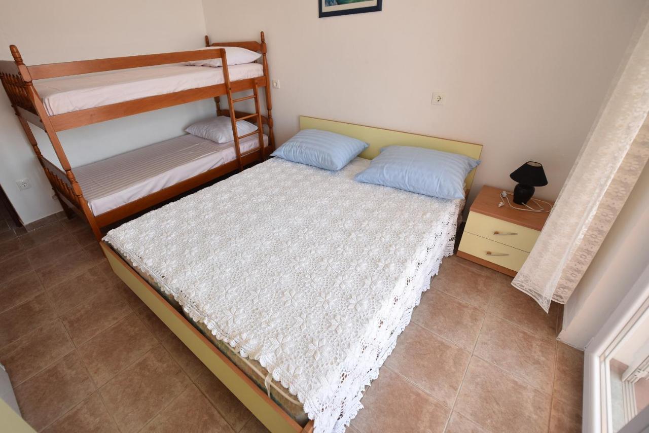Zubovići Apartments By The Sea Metajna, Pag - 6522 מראה חיצוני תמונה